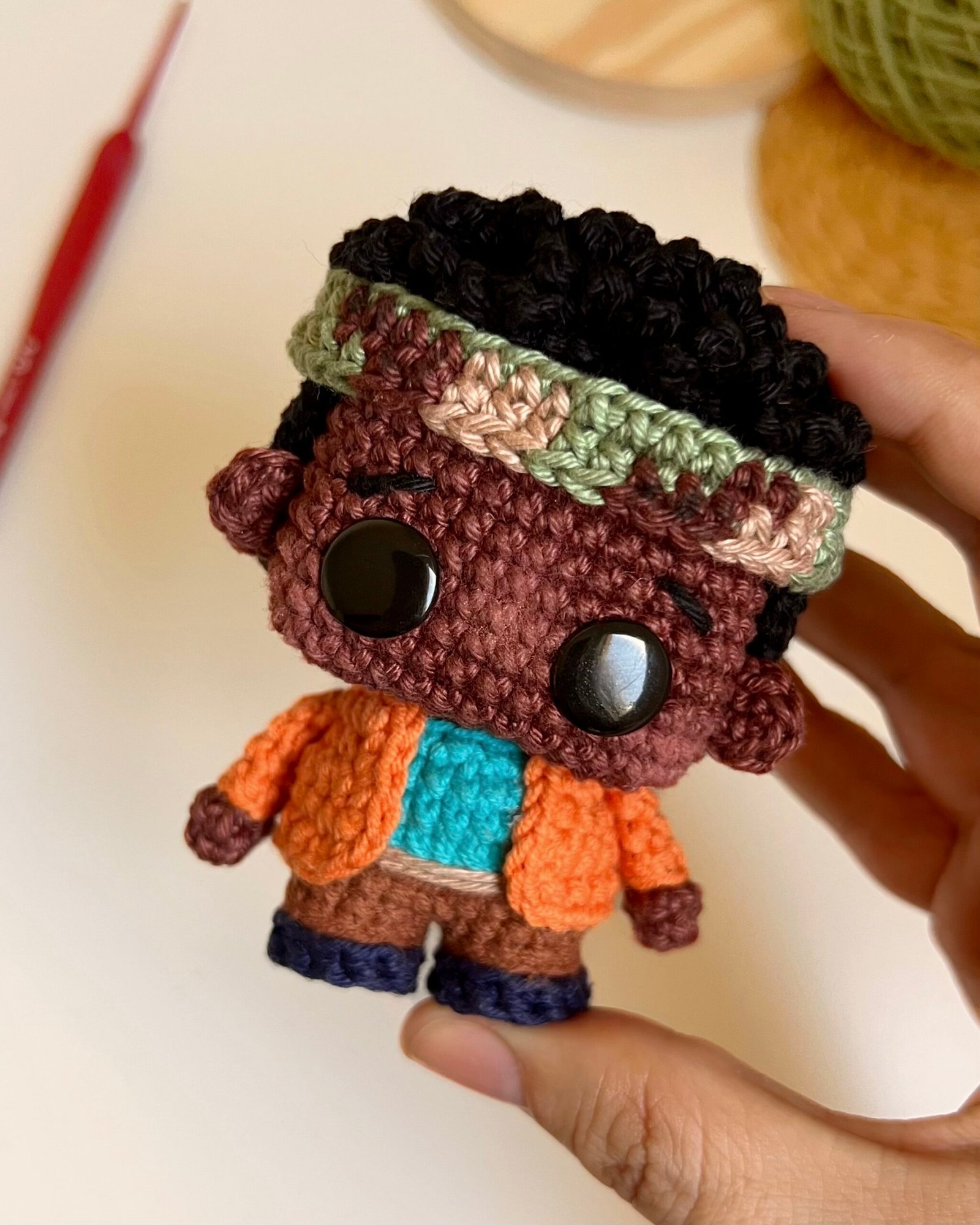 Ebook Stranger Things 🇧🇷🇺🇸 - Imagem 6