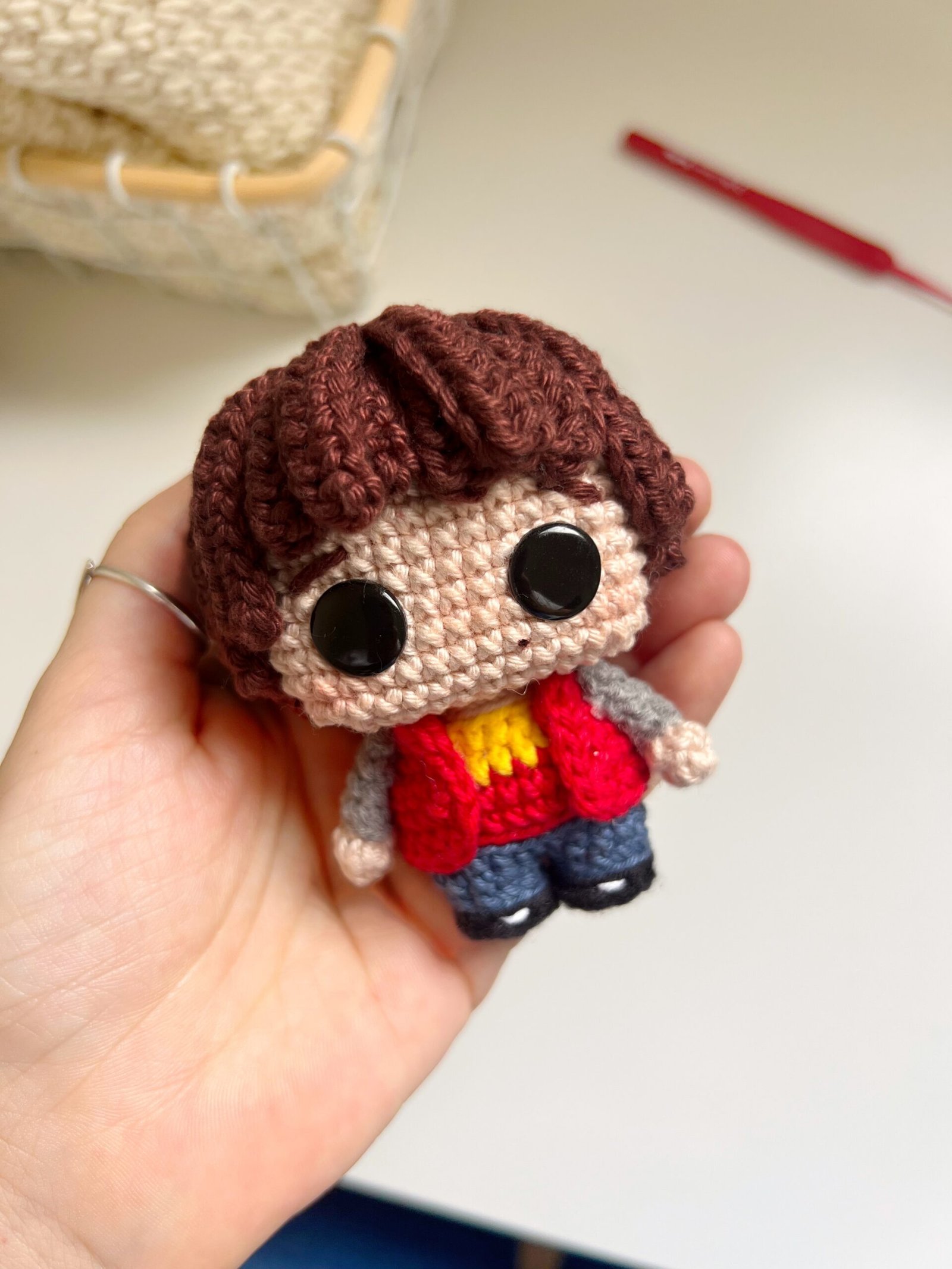 Ebook Stranger Things 🇧🇷🇺🇸 - Imagem 4